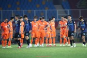 J9九游会登录入口-篮球比赛中替补球员的临场表现对整体战局有何影响